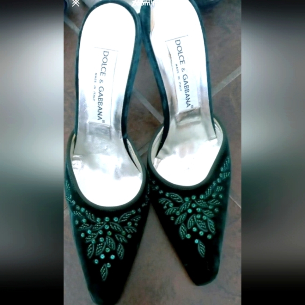 Heels Dolce and Gabbana mule sandals forest green velvet beaded luxury size 7.5